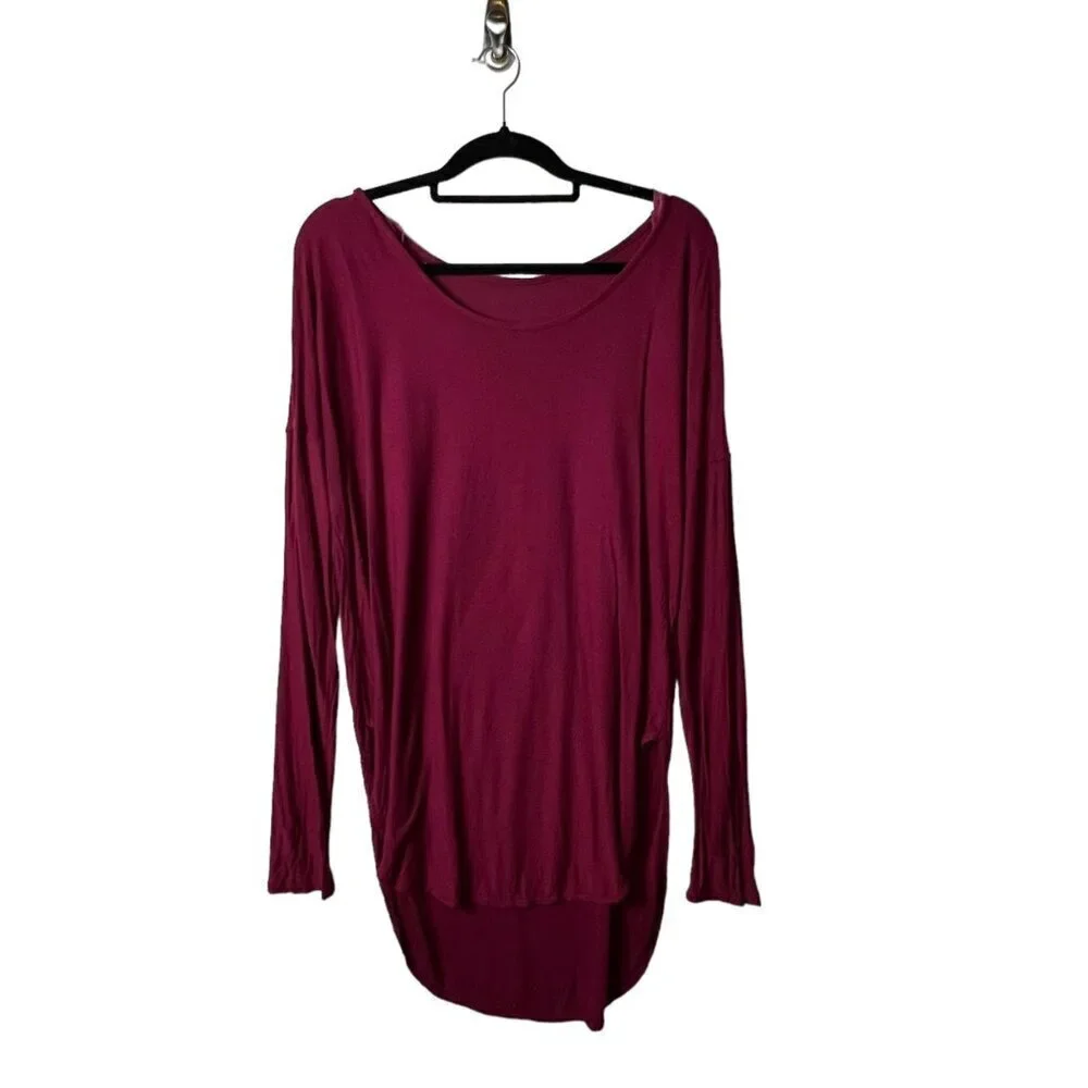 Free people burgundy rain drop tee women’s size‎ large